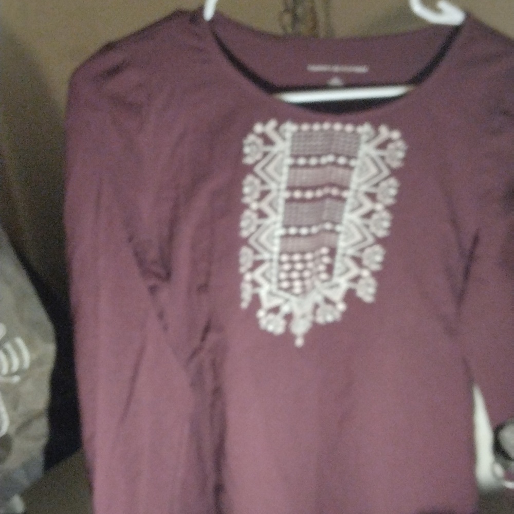 Tommy Hilfiger maroon long sleeve shirt